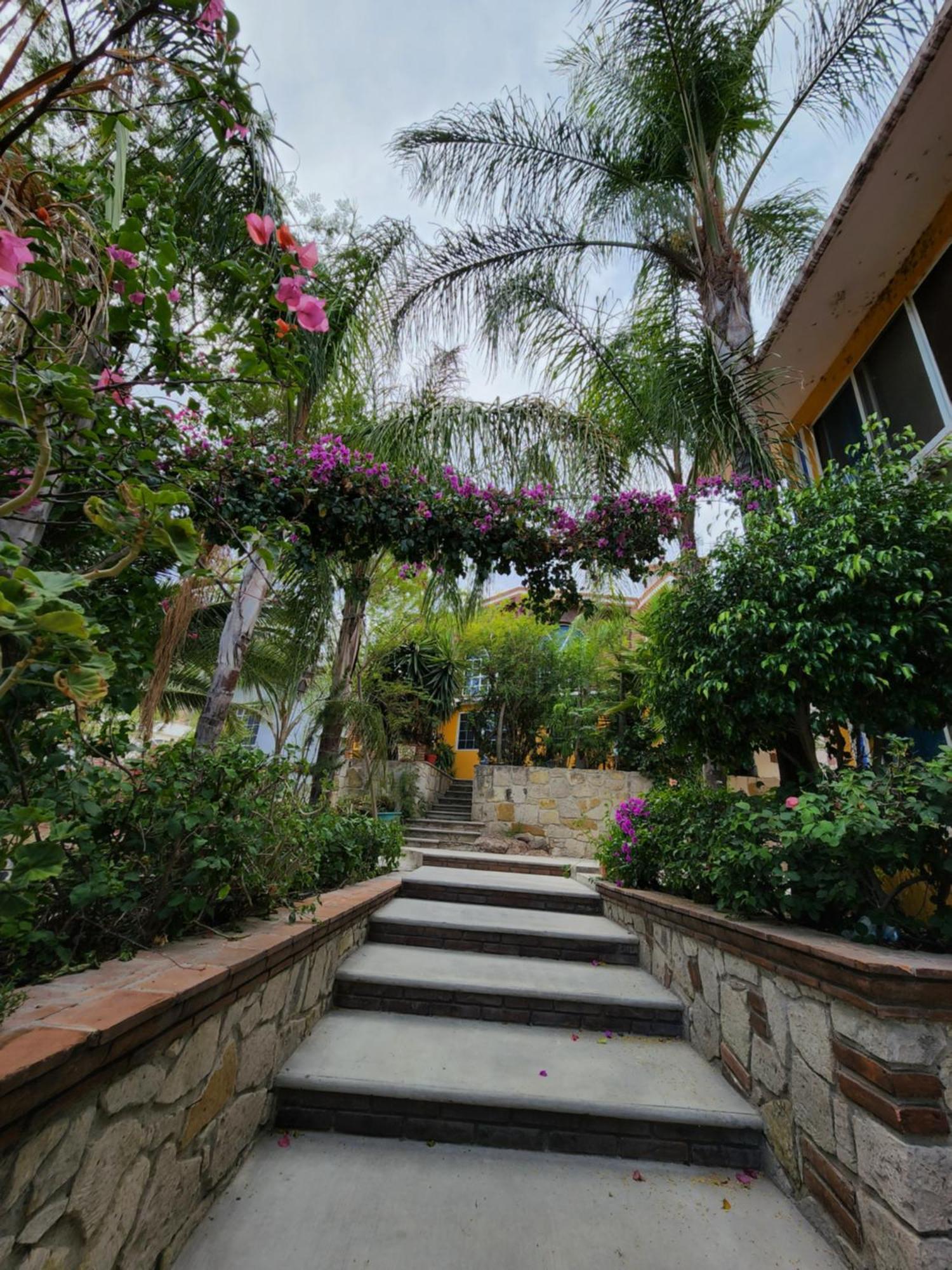 Quinta Las Bugambilias Hotel Tecozautla Bagian luar foto