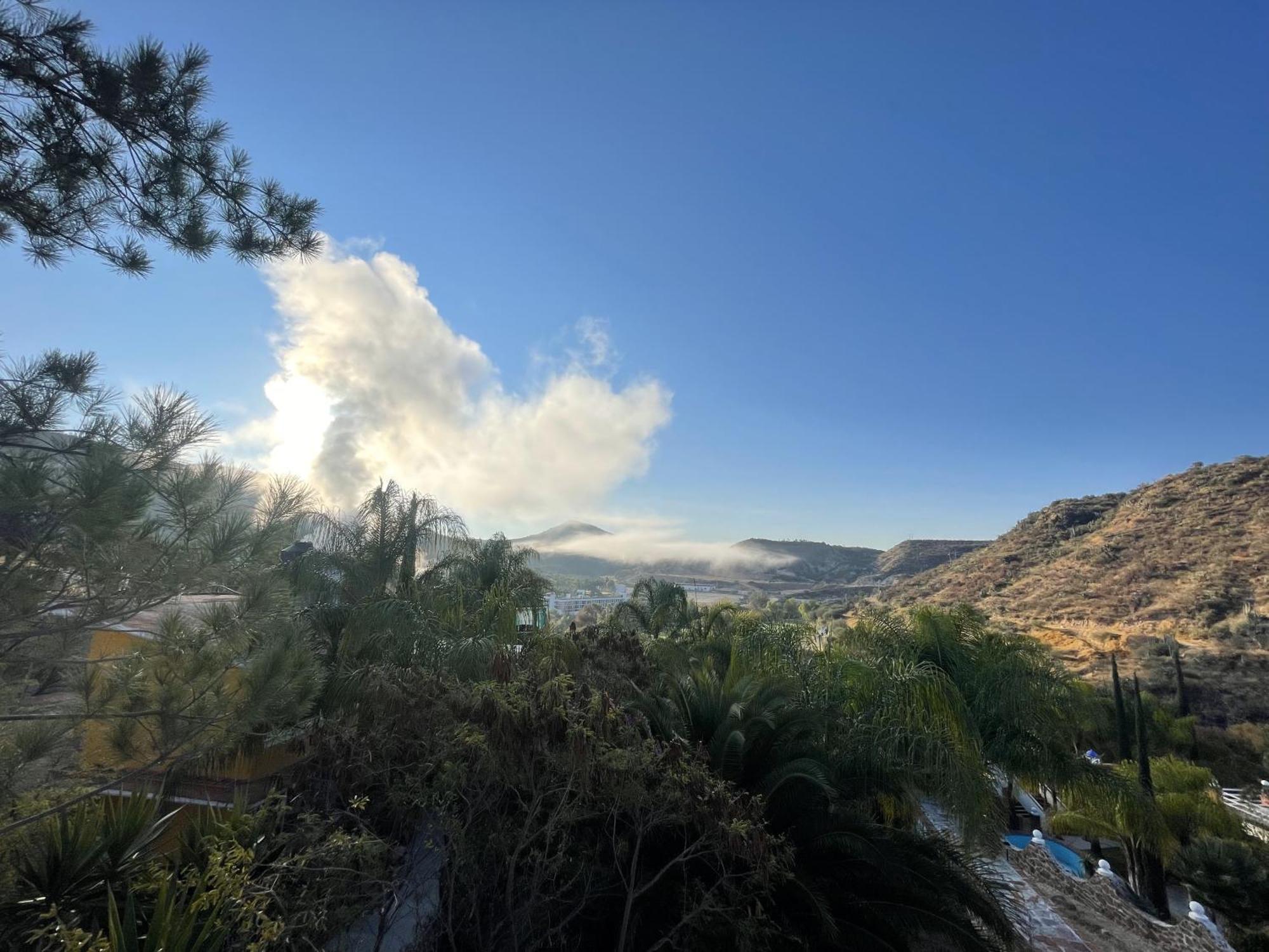 Quinta Las Bugambilias Hotel Tecozautla Bagian luar foto
